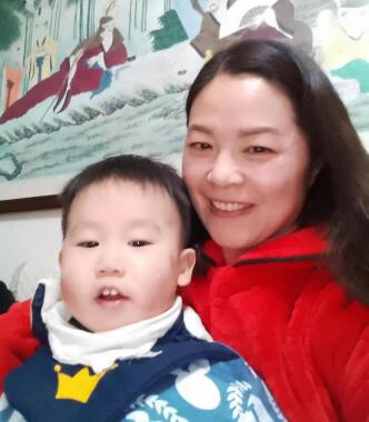 江蘇鹽城射陽的育兒嫂育嬰師11年經(jīng)驗工資只要八九K