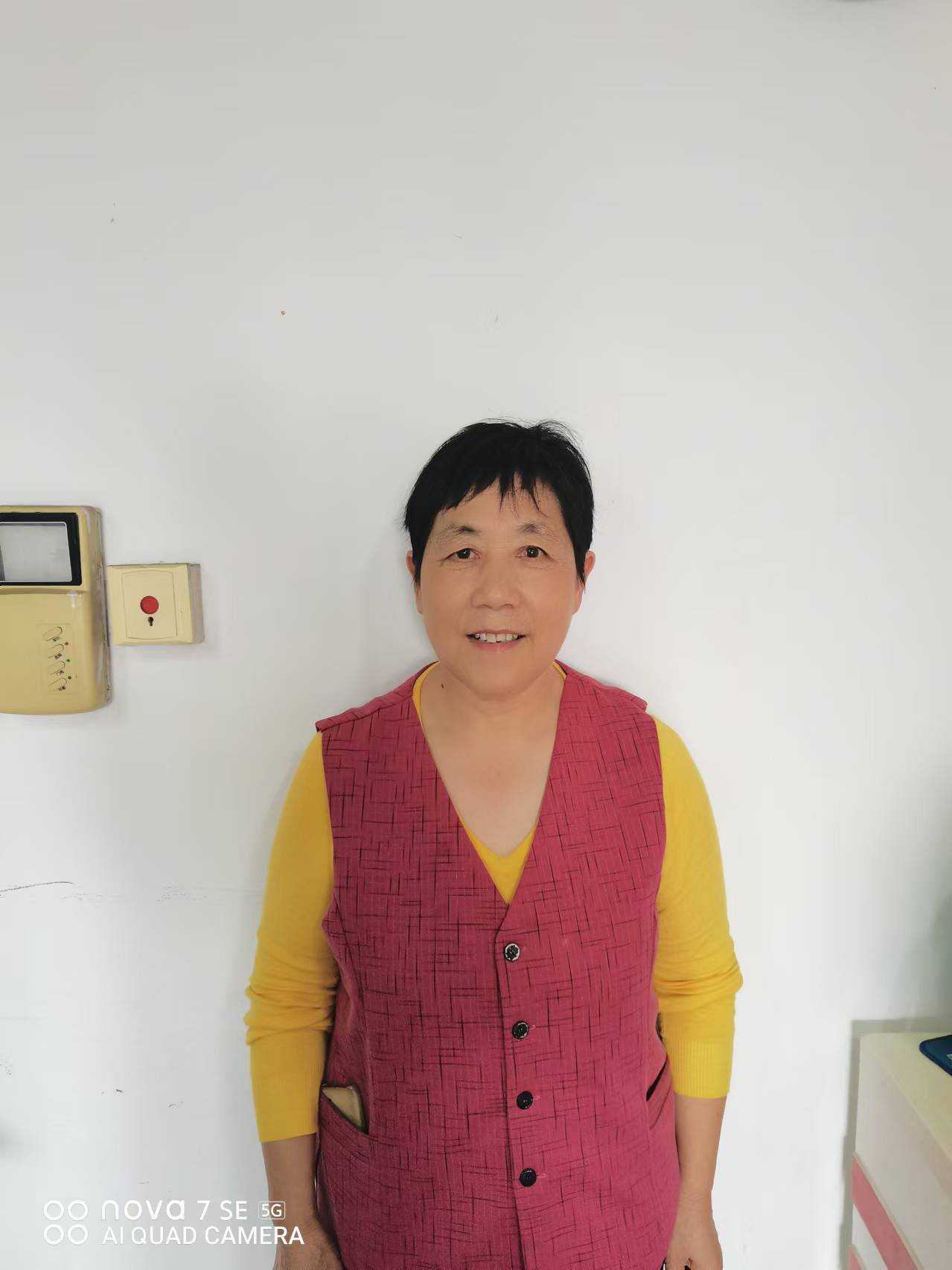 上海專(zhuān)業(yè)護(hù)工保姆提供照顧老人經(jīng)驗(yàn)豐富歡迎來(lái)電